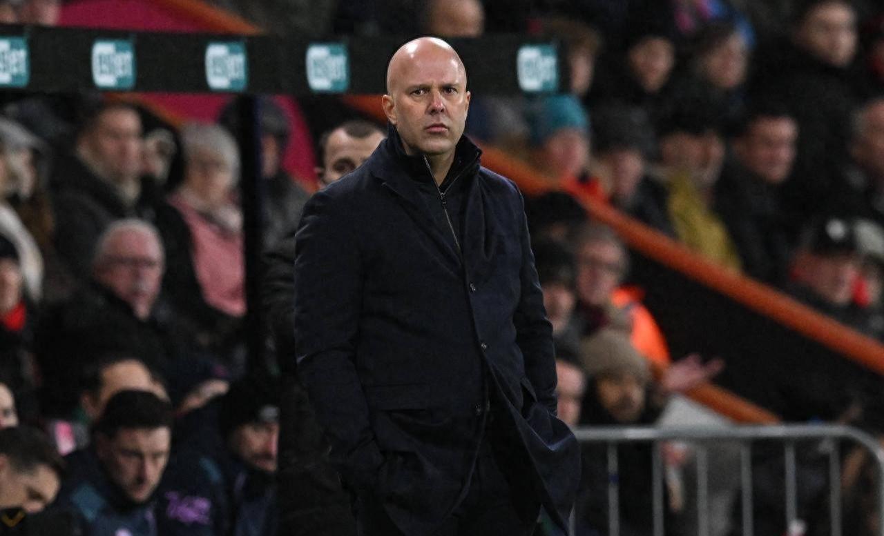 世界杯官方直播app下载中心手机版-利物浦非正式探讨哈维·阿隆索接任主帅可能 斯洛特帅位承压